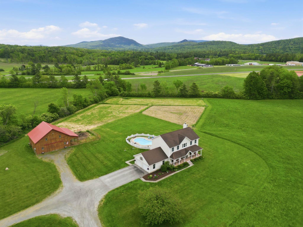 Photo of 217 Airport Road, Haverhill, NH 03774 (MLS # 5072085)