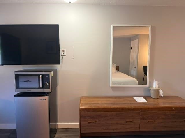 2955 White Mountain Highway 221 (E31)