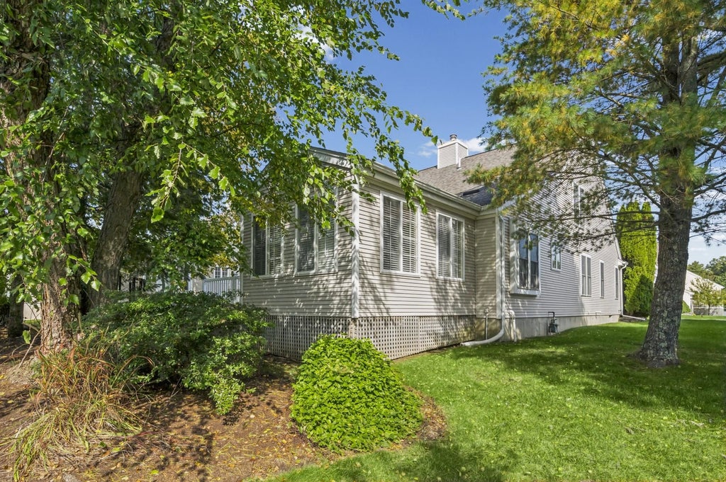 Photo of 64 Hampton Meadows, Hampton, NH 03842 (MLS # 5112990)