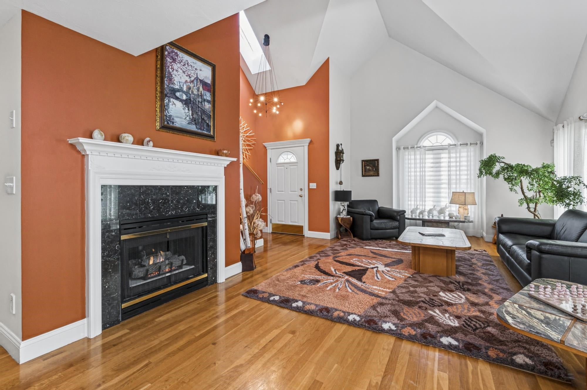 64 Hampton Meadows