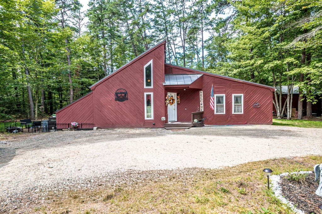 Photo of 46 Mason Drive, Tamworth, NH 03886 (MLS # 5107478)