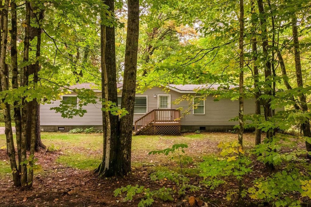 Photo of 92 Moose Mountain Road, Canaan, NH 03741 (MLS # 5113020)