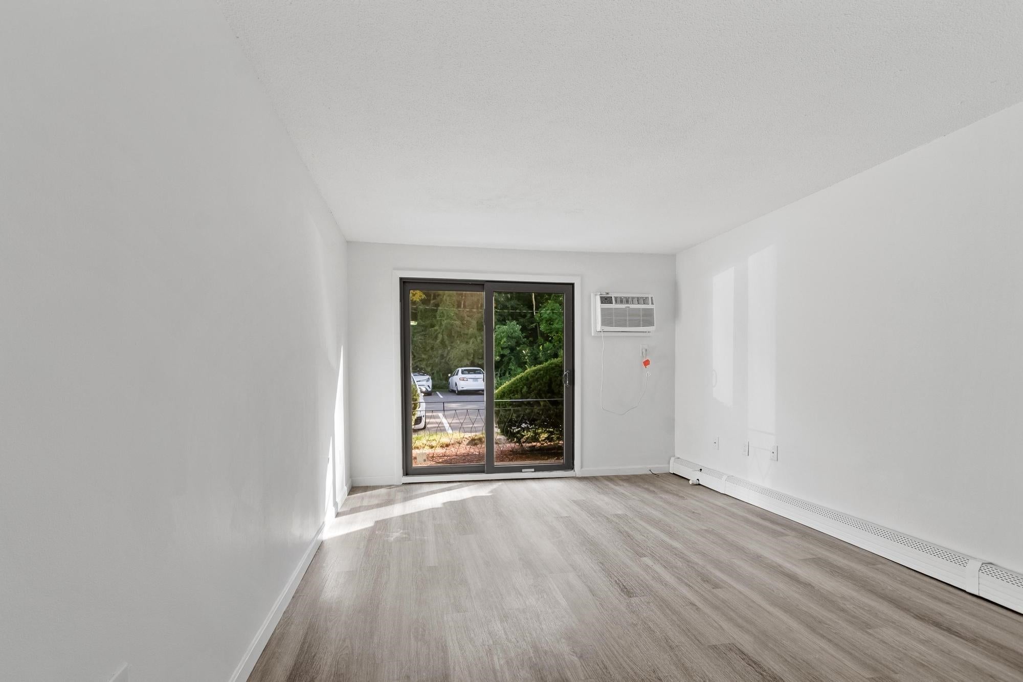 6 Strawberry Bank Road 5
