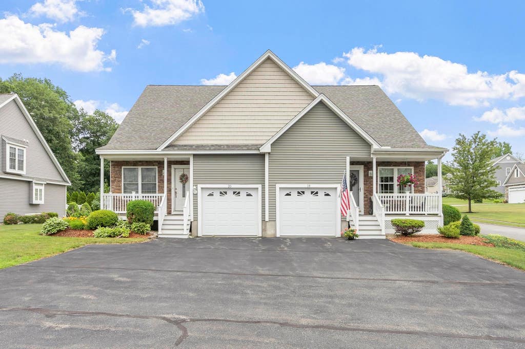 Photo of 18 Harvest Road, Windham, NH 03087 (MLS # 5096721)