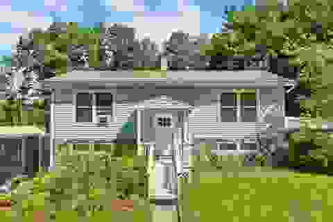 Photo of 763 NH Route 129, Loudon, NH 03307 (MLS # 5105557)