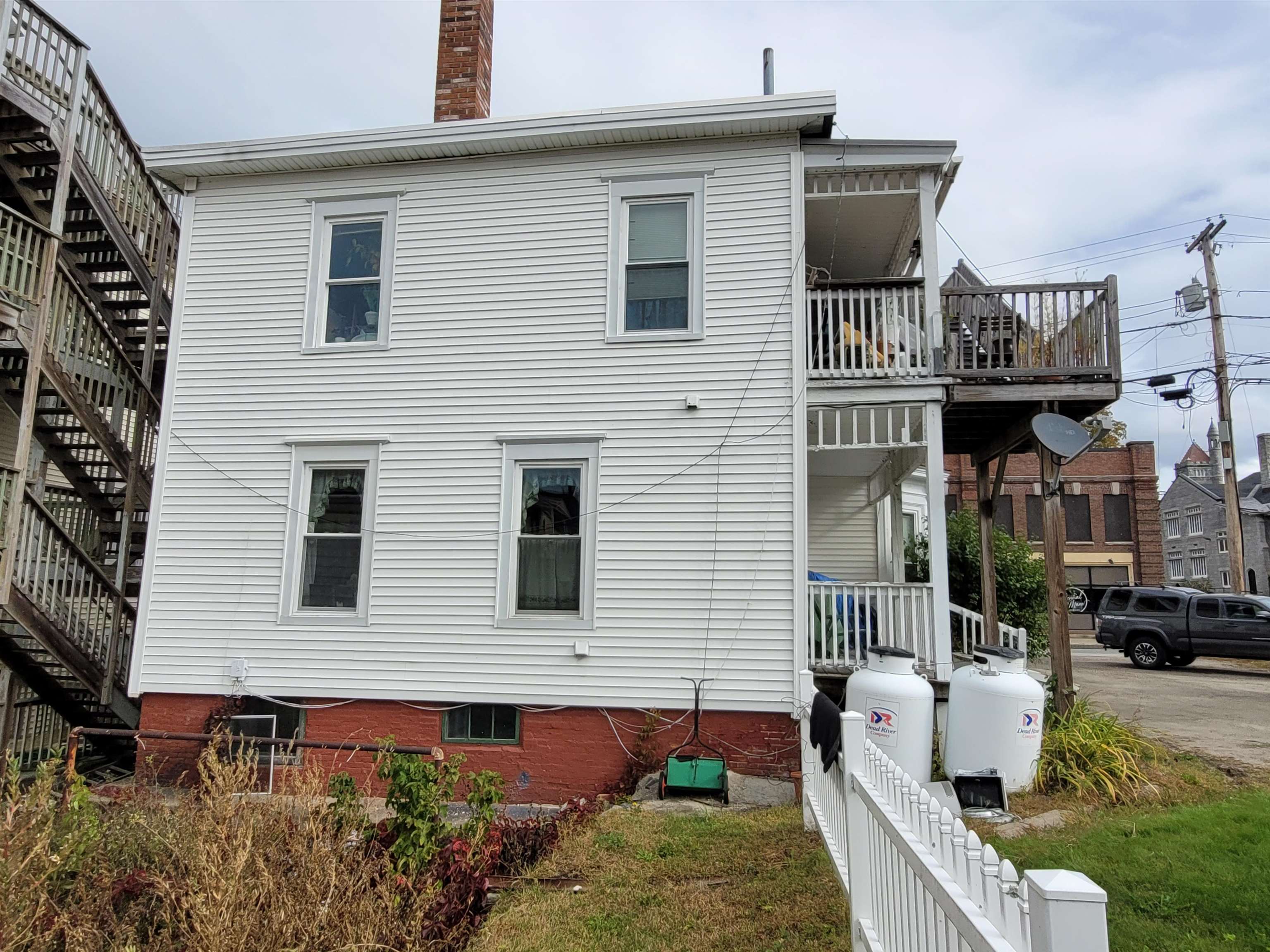 69 Central Street