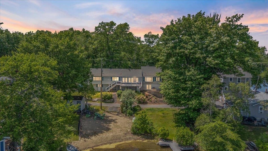 Photo of 81 Conleys Grove Road, Derry, NH 03038 (MLS # 5093608)
