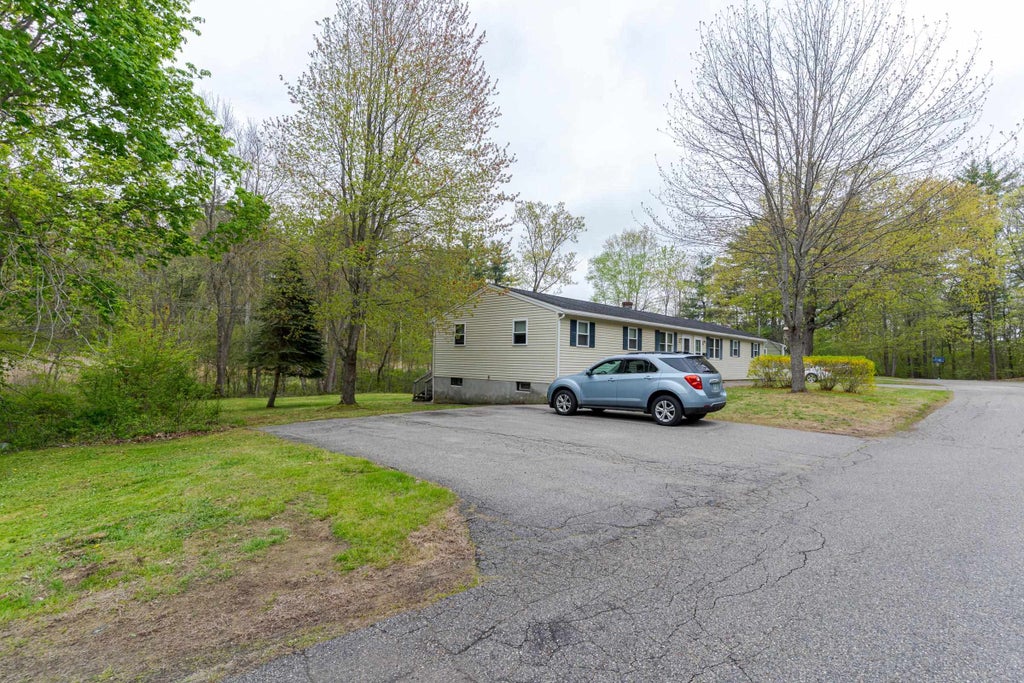 Photo of 8 Patricia Street, Somersworth, NH 03878 (MLS # 5089200)