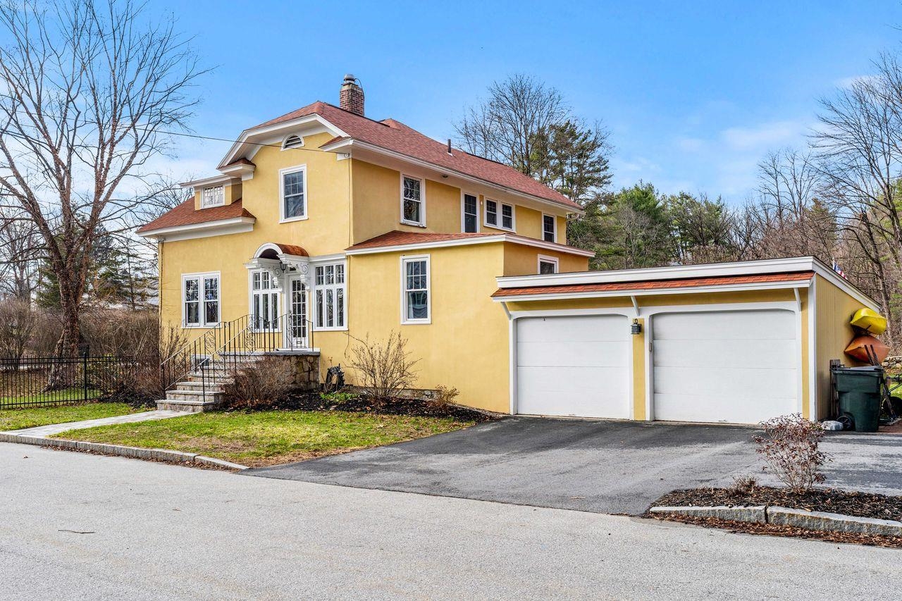 483 Walnut Street