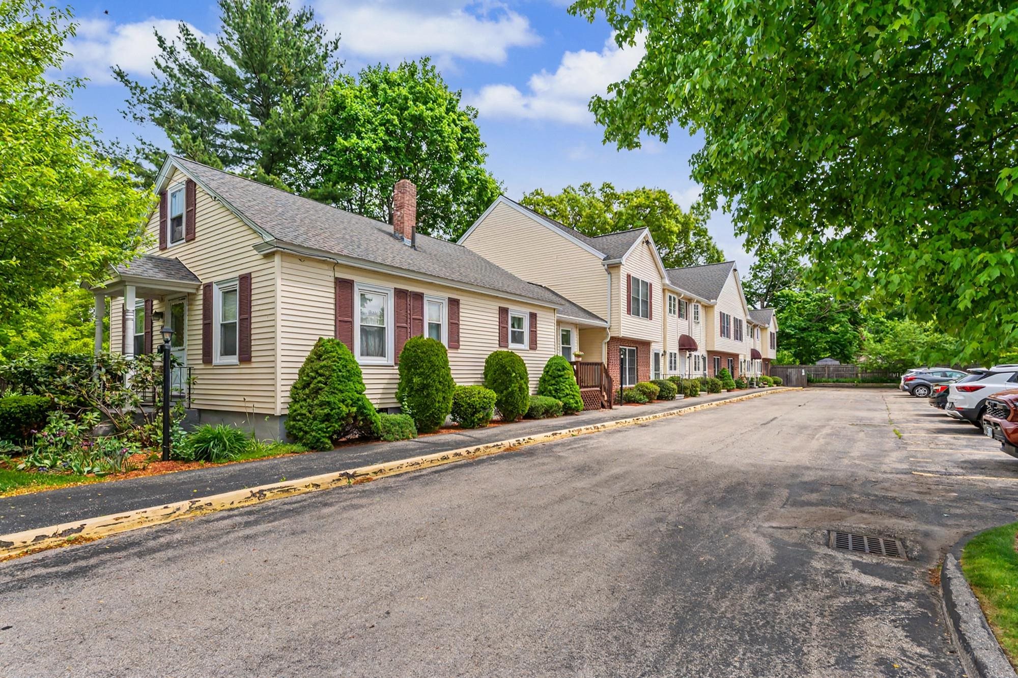 66 Harbor Avenue unit 4