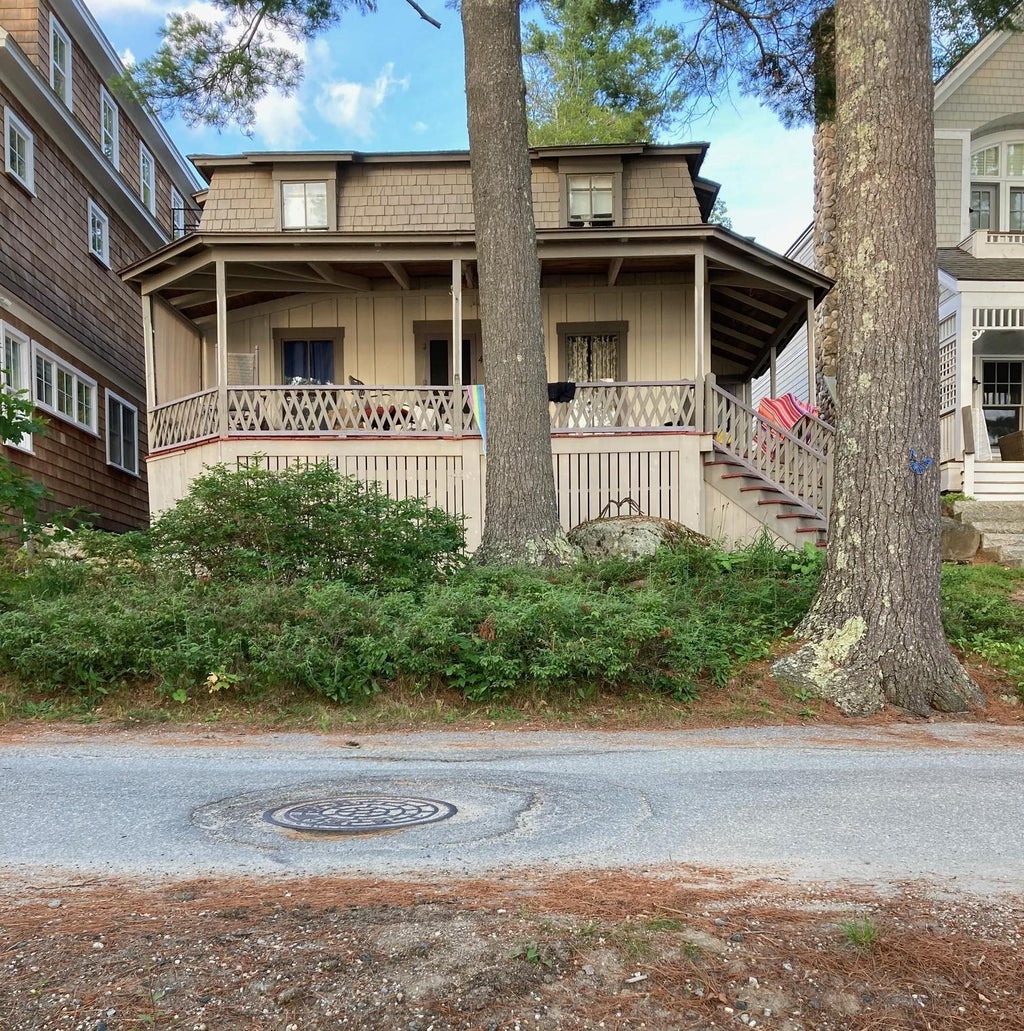 Photo of 4 Lake Avenue, Newbury, NH 03255 (MLS # 5107419)