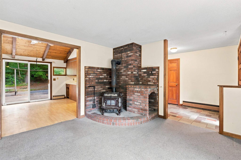 Photo of 9 Windham Road, Derry, NH 03038 (MLS # 5109308)