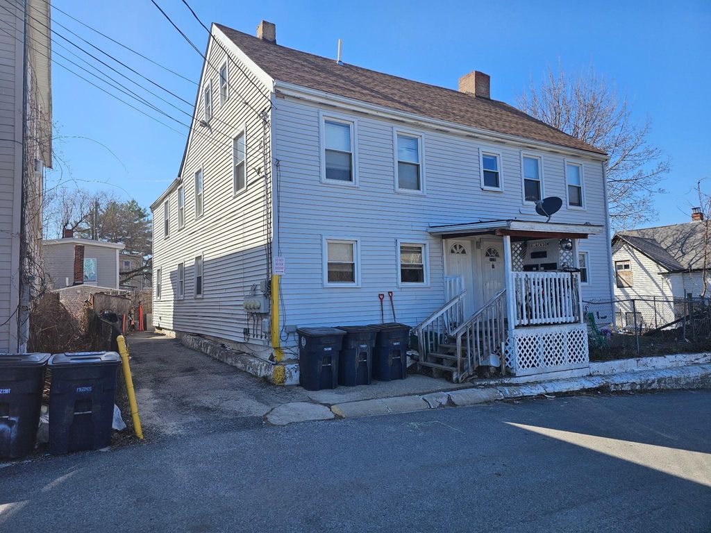Photo of 88 Jackson Street, Nashua, NH 03060 (MLS # 5083129)