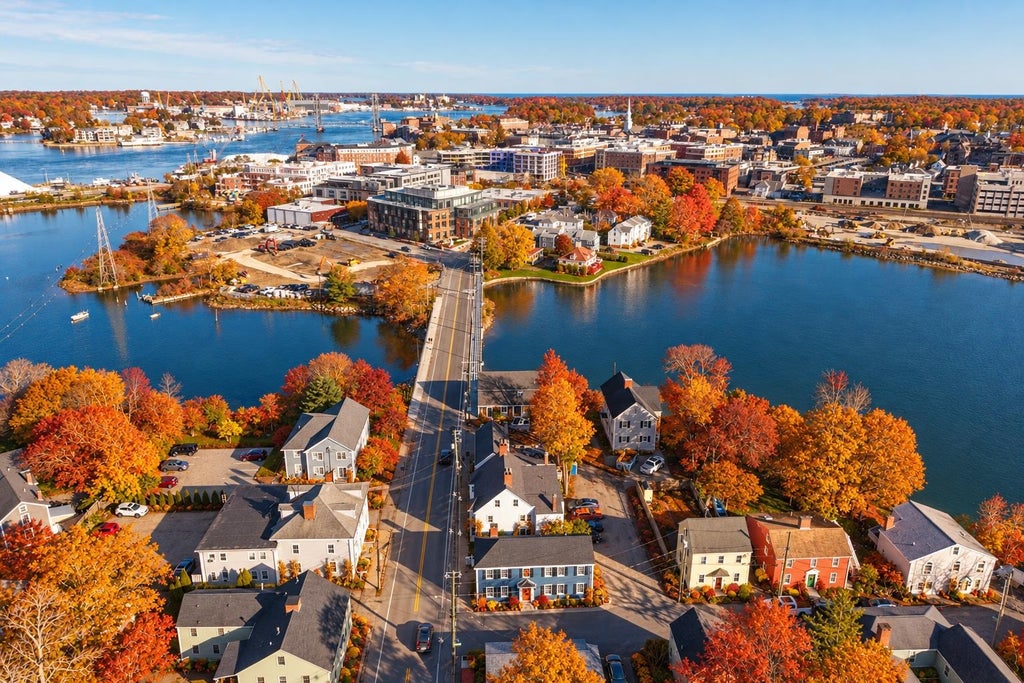 Photo of 6 DEARBORN Street, Portsmouth, NH 03801 (MLS # 5098572)