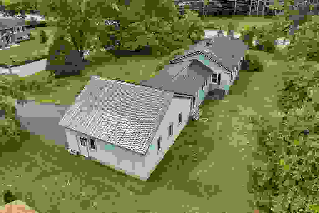 Photo of 1 Circle Drive, Boscawen, NH 03303 (MLS # 5092361)
