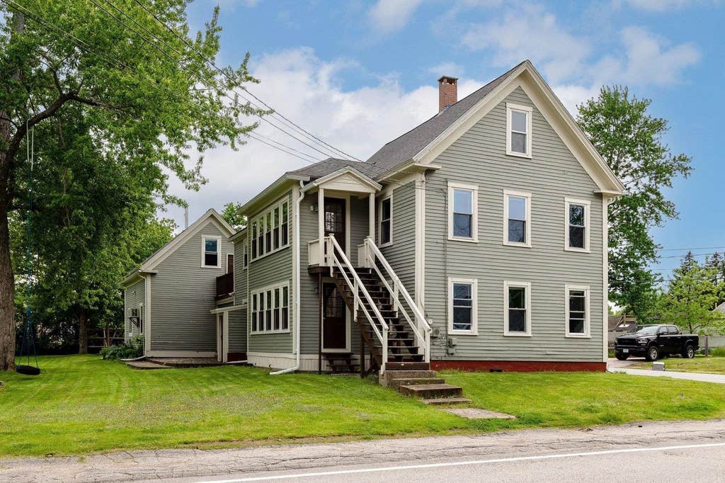 Photo of 2 Lee Street #A, Somersworth, NH 03878 (MLS # 5102002)