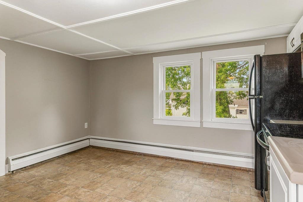 Photo of 2 Lee Street #A, Somersworth, NH 03878 (MLS # 5102002)