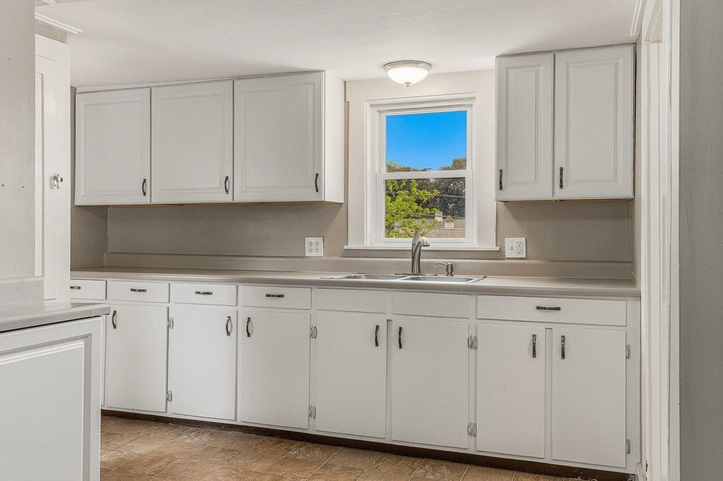 Photo of 2 Lee Street #A, Somersworth, NH 03878 (MLS # 5102002)