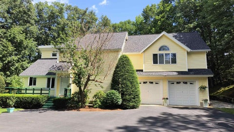 Photo of 25 Chagnon Lane, Hudson, NH 03051 (MLS # 5114847)