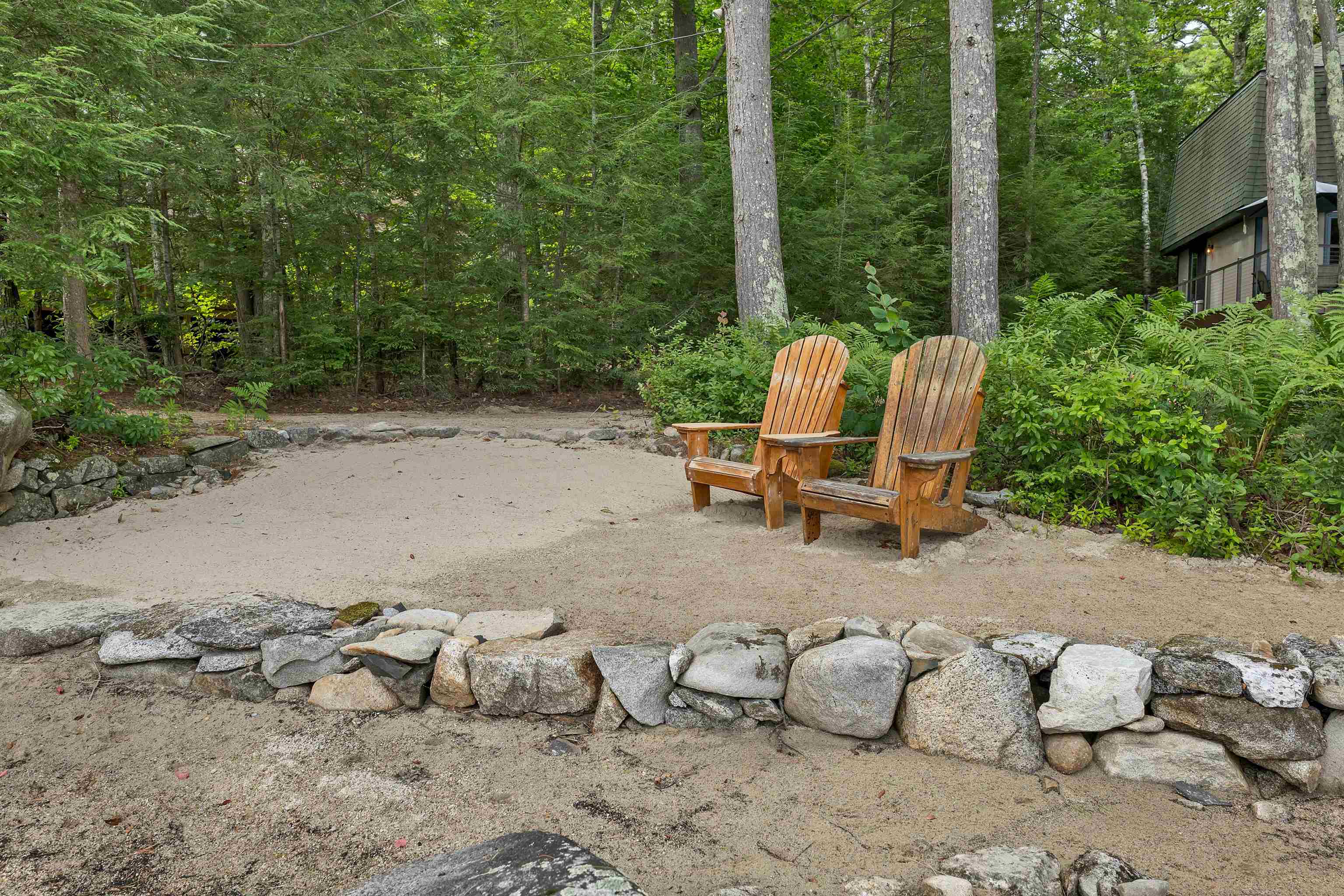 348 Big Barndoor Island