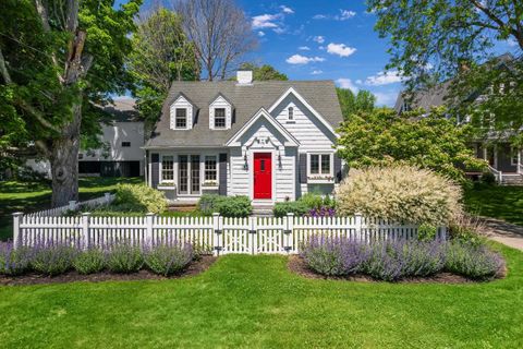 Photo of 152 York Street, York, ME 03909 (MLS # 5094512)