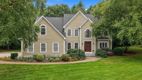 Photo of 5 New South Drive, Amherst, NH 03031 (MLS # 5110571)