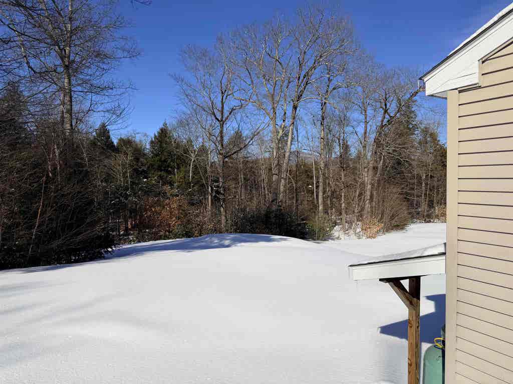 Photo of 98 Ledge Hill Road, Tuftonboro, NH 03816 (MLS # 5076399)