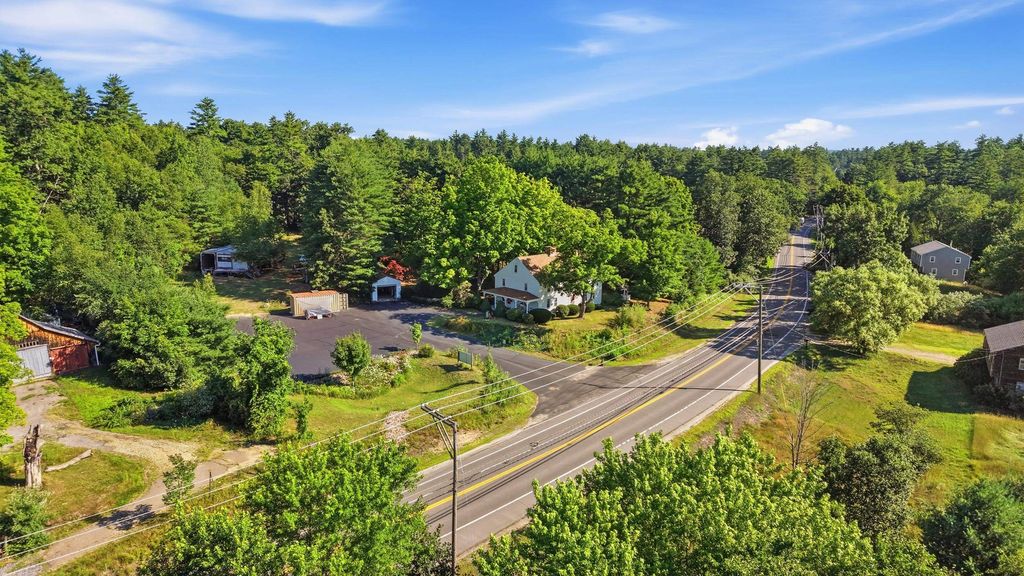 Photo of 65 Chester Road, Raymond, NH 03077 (MLS # 5101154)