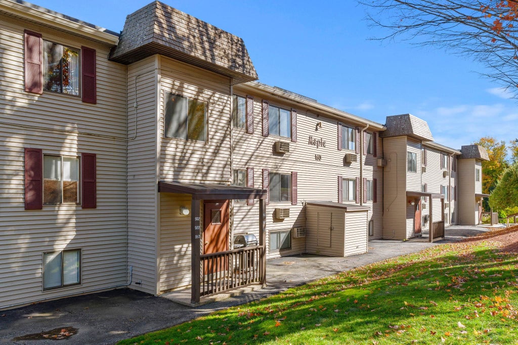 Photo of 160 Treetop Circle #922, Laconia, NH 03246 (MLS # 5115201)