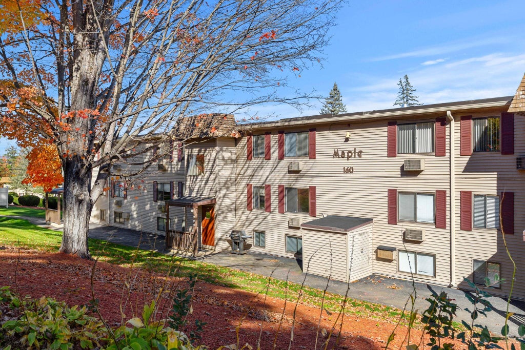 Photo of 160 Treetop Circle #922, Laconia, NH 03246 (MLS # 5115201)