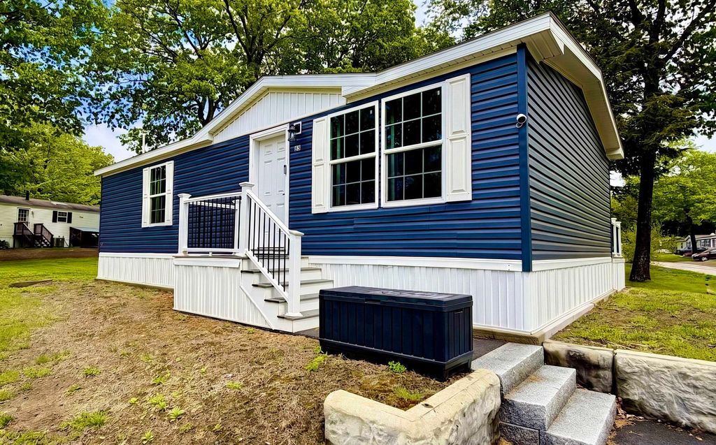 Photo of 23 South Elderberry Lane, Rochester, NH 03867 (MLS # 5091830)