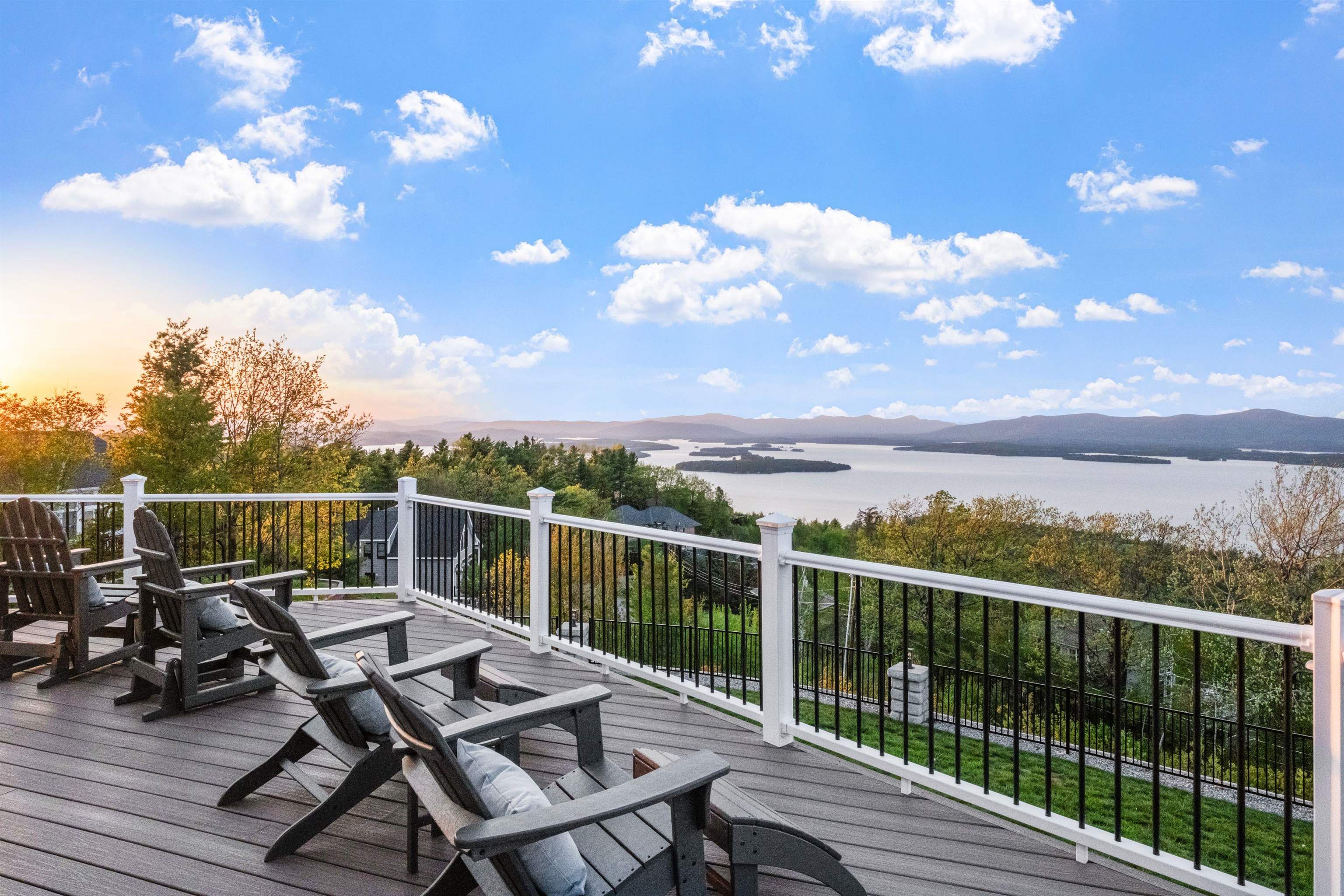 24 Trailview Drive