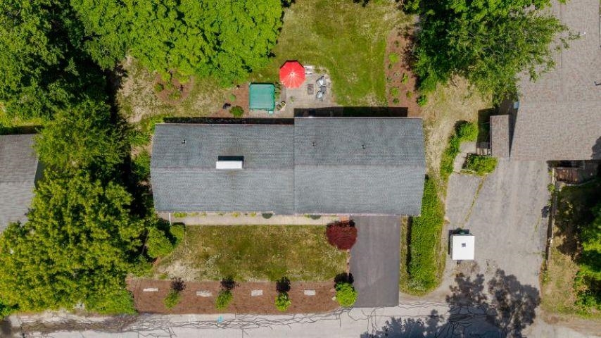 494 Laurel Street