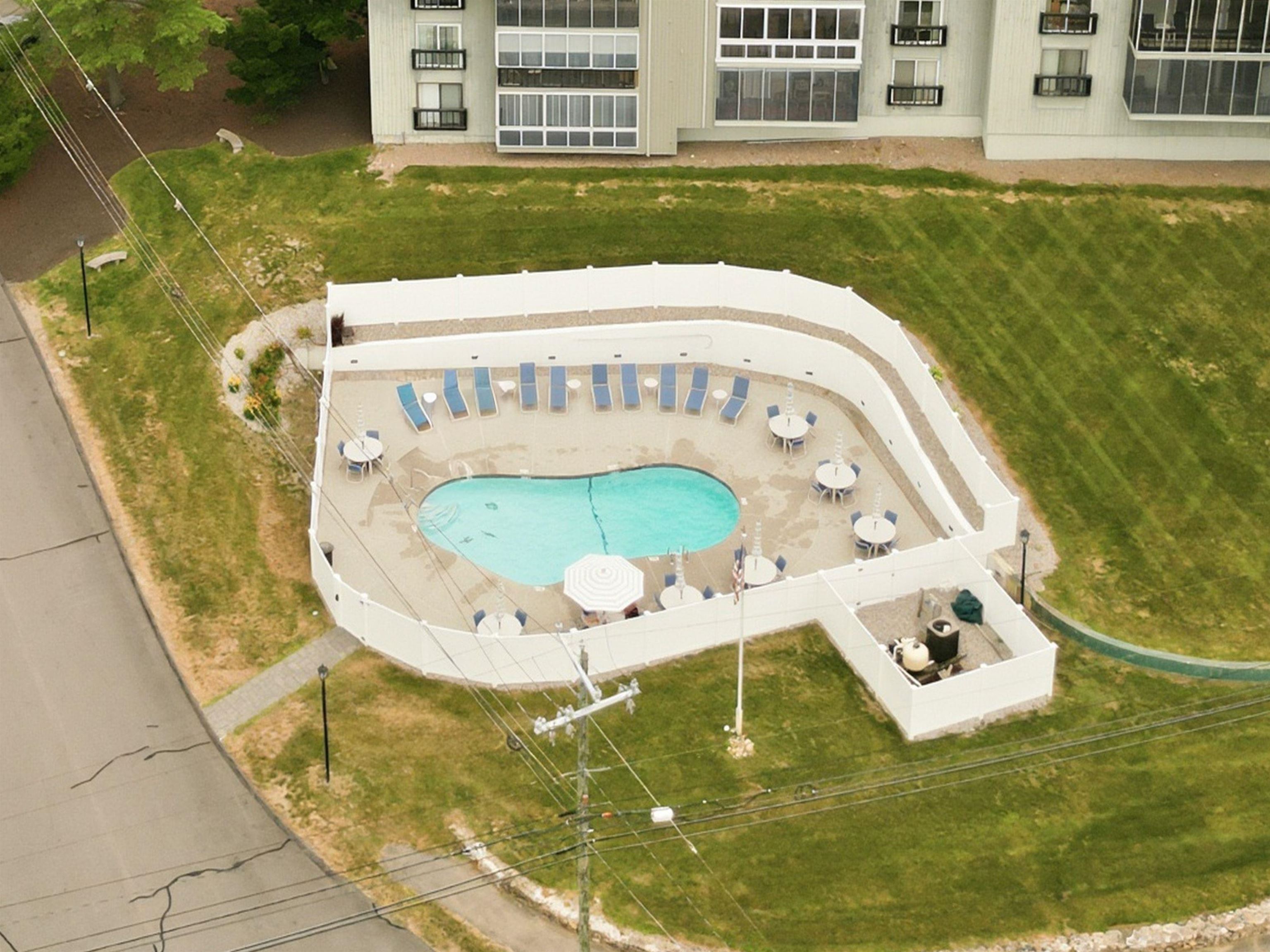 883 Weirs Boulevard 1
