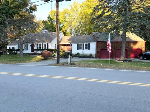 Photo of 84 Main Street, Hollis, NH 03049 (MLS # 5113573)