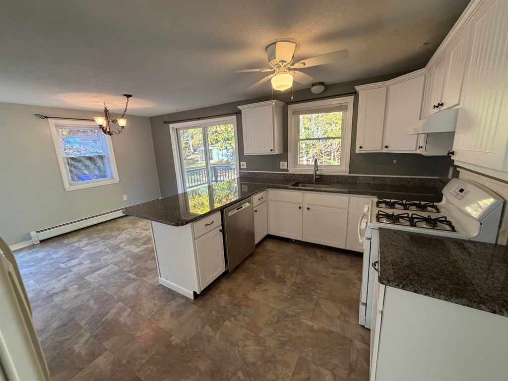 Photo of 20 Lenny Lane #A, Hudson, NH 03051 (MLS # 5115082)