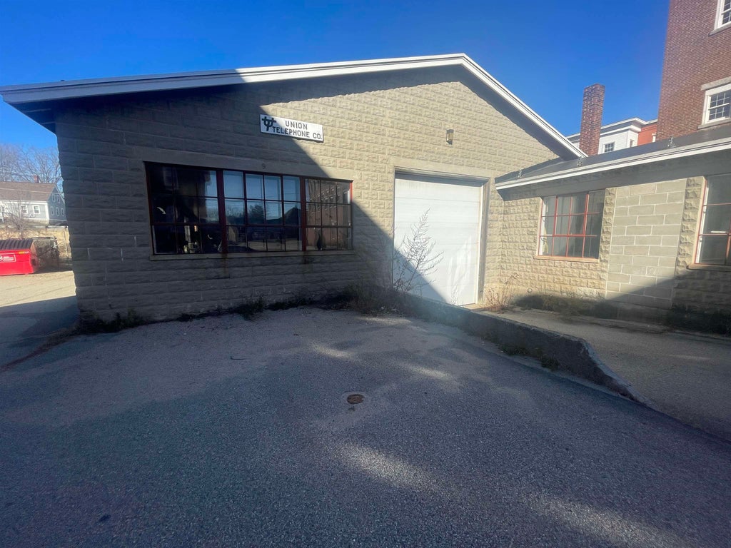 Photo of 79 Central Street, Farmington, NH 03835 (MLS # 5099560)