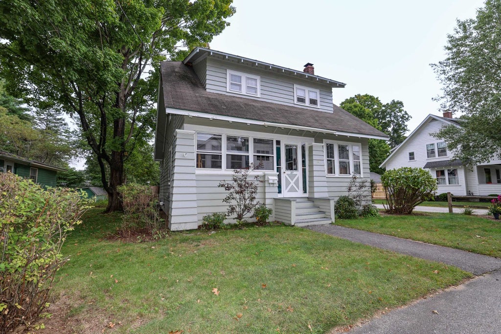 Photo of 27 Russell Street, Keene, NH 03431 (MLS # 5110691)