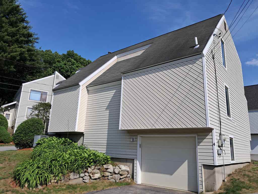 Photo of 4 Esquire Circle, Nashua, NH 03062 (MLS # 5093653)