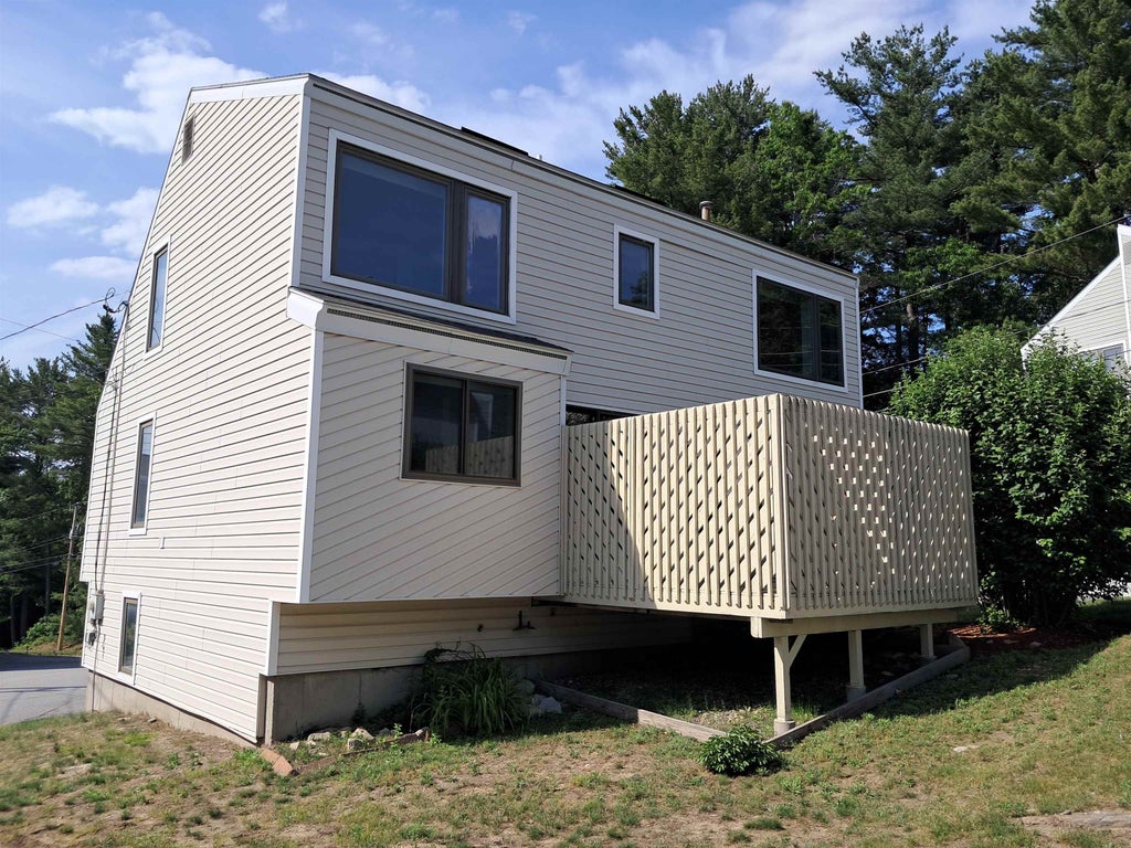 Photo of 4 Esquire Circle, Nashua, NH 03062 (MLS # 5093653)