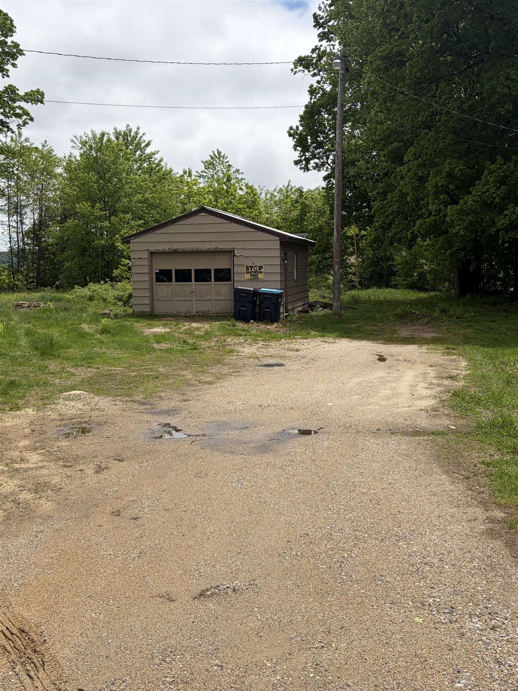 190 Leavitt Road