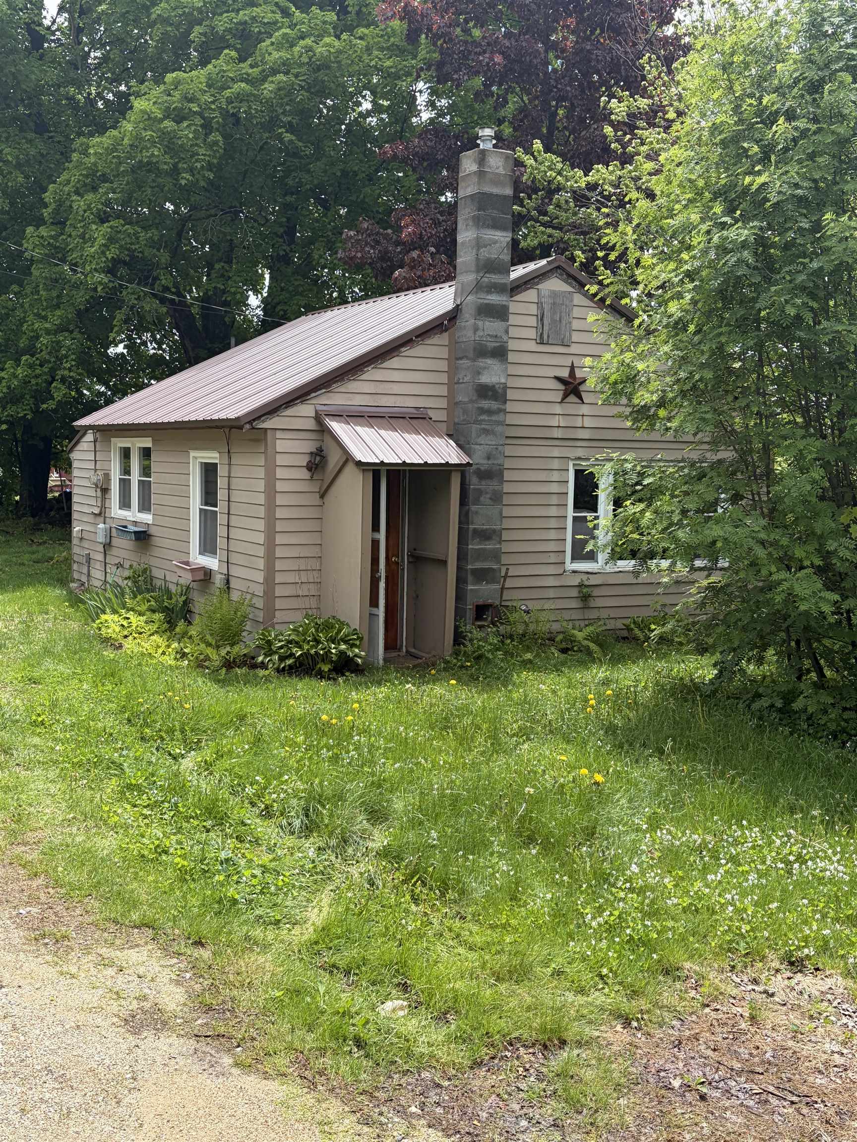 190 Leavitt Road