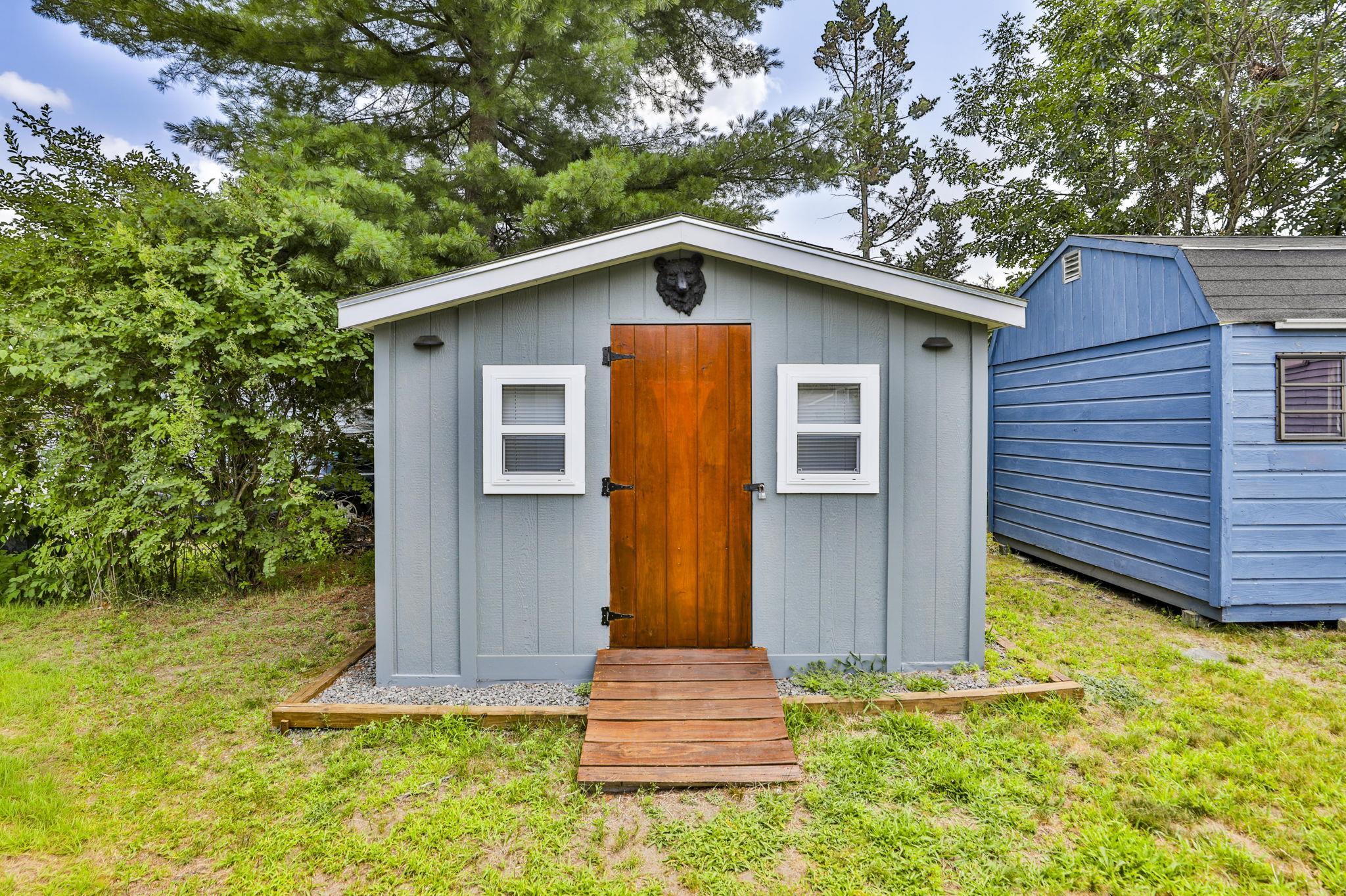 6 Cottonwood Lane