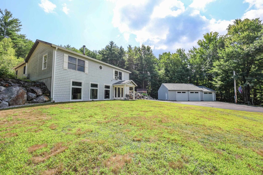Photo of 39 Lily Pond Road, Alton, NH 03809 (MLS # 5105614)