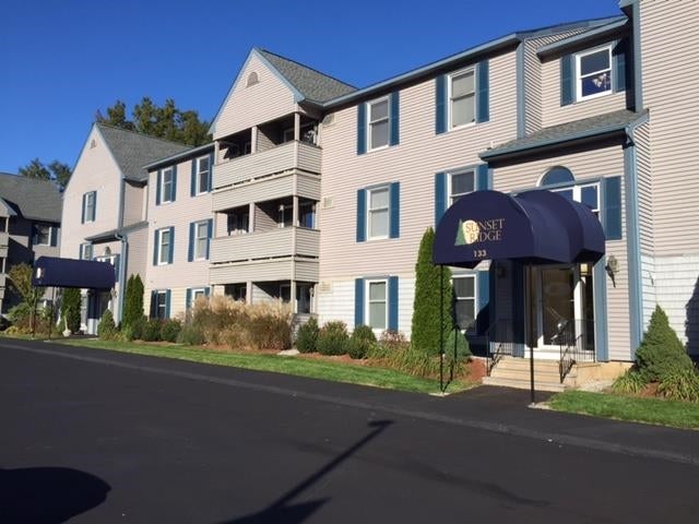 Photo of 133 Eastern Avenue #103, Manchester, NH 03104 (MLS # 5111396)