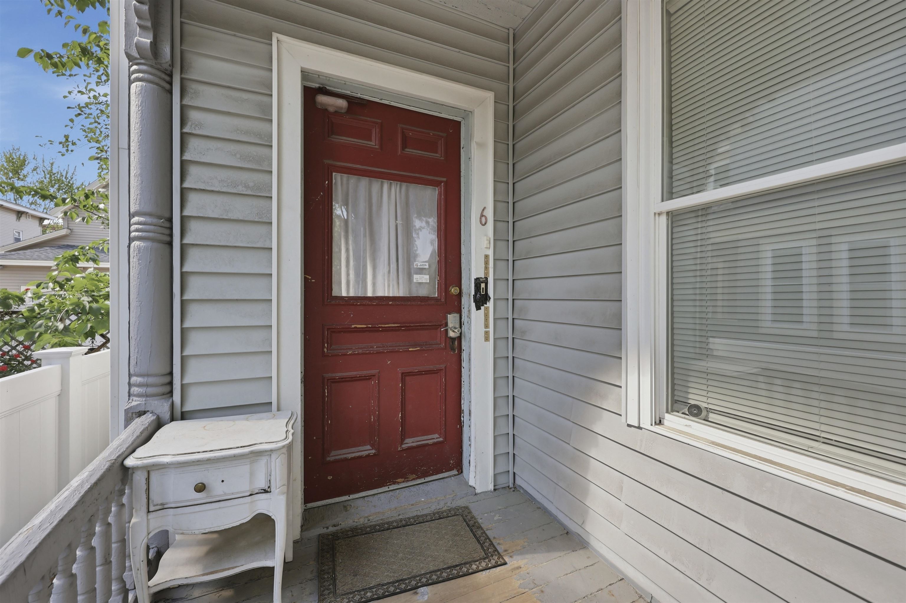 6 Blake Street