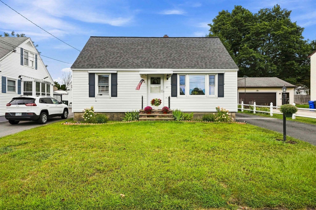 Photo of 21 Woodbine Avenue, Manchester, NH 03109 (MLS # 5108603)