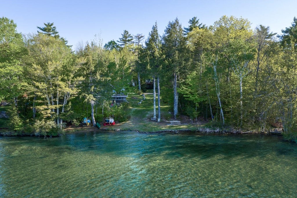 Photo of 15 Grappone Road, Moultonborough, NH 03254 (MLS # 5105862)