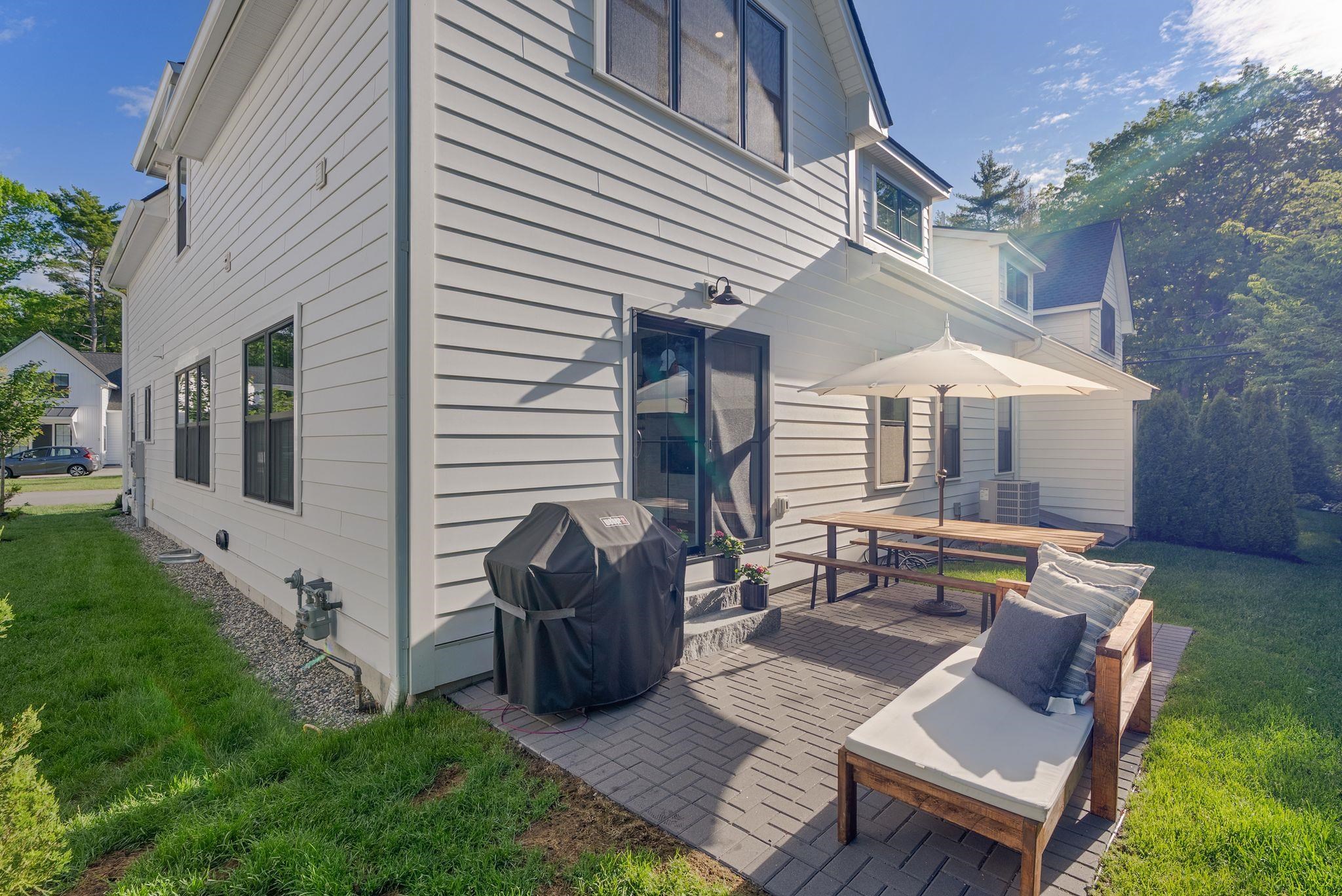 1171 Sagamore Avenue 9