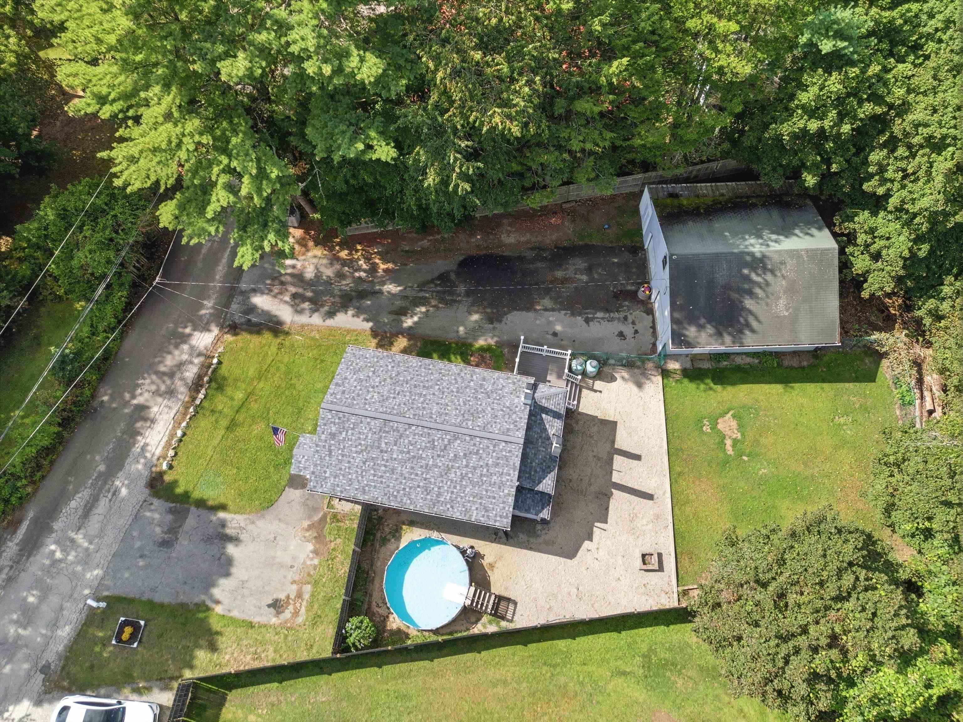 3 Lakeview Avenue